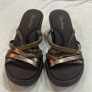 Skechers Cali Women's Rumblers-Social Butterfly Wedge Sandal Bronze Rhinestone 8